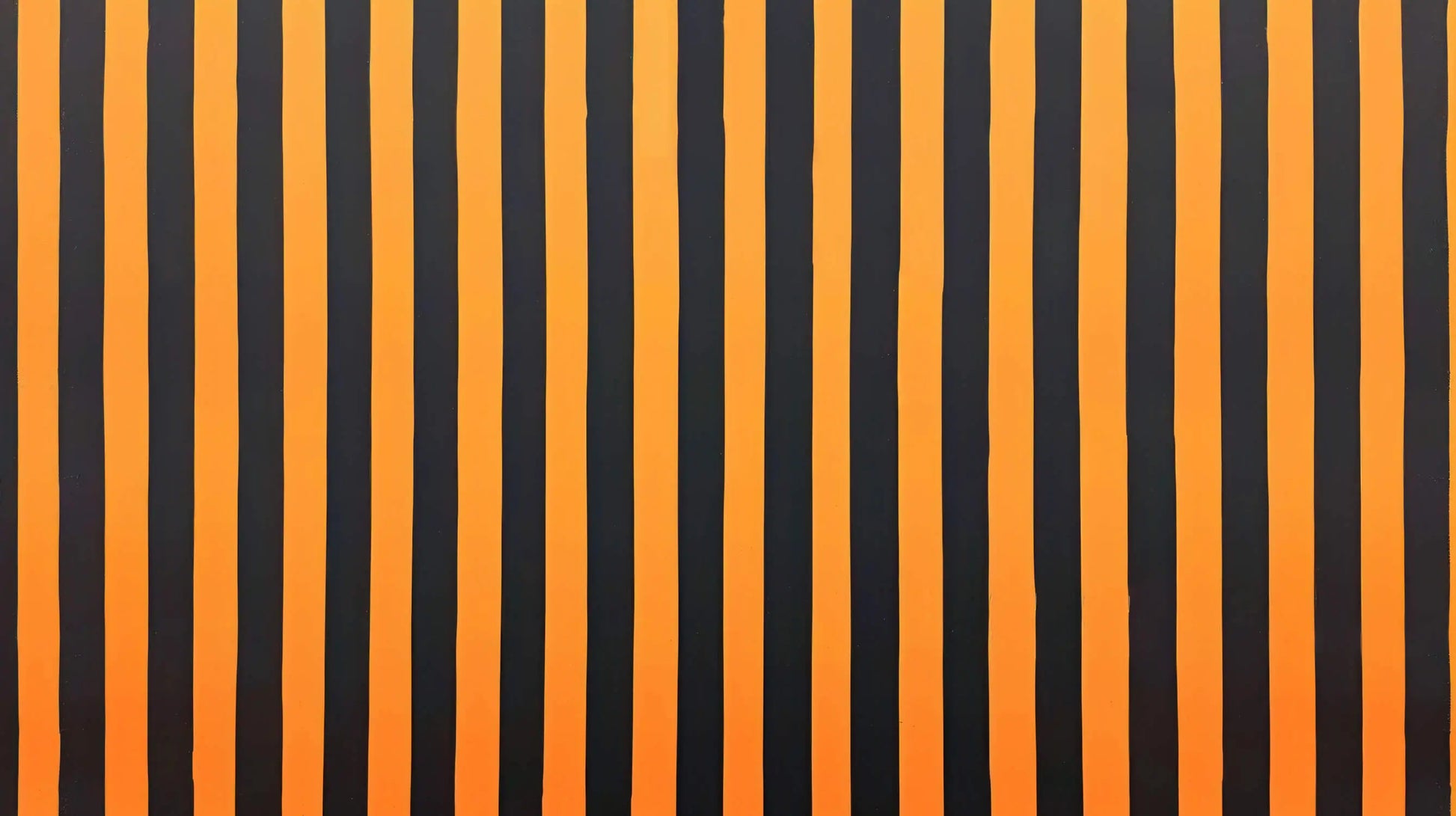 Papel pintado de rayas naranjas y negras